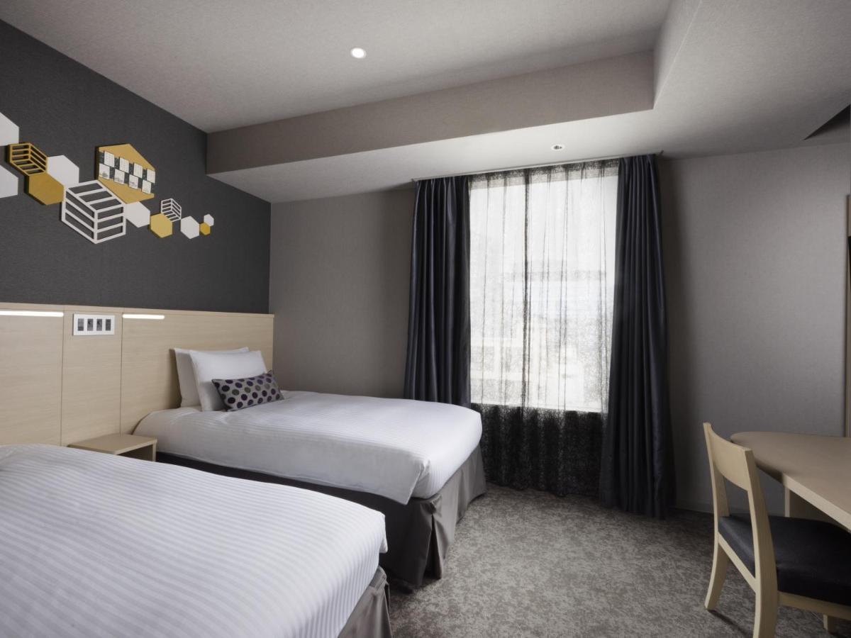 Отель Ibis Styles Tokyo Ginza East Экстерьер фото