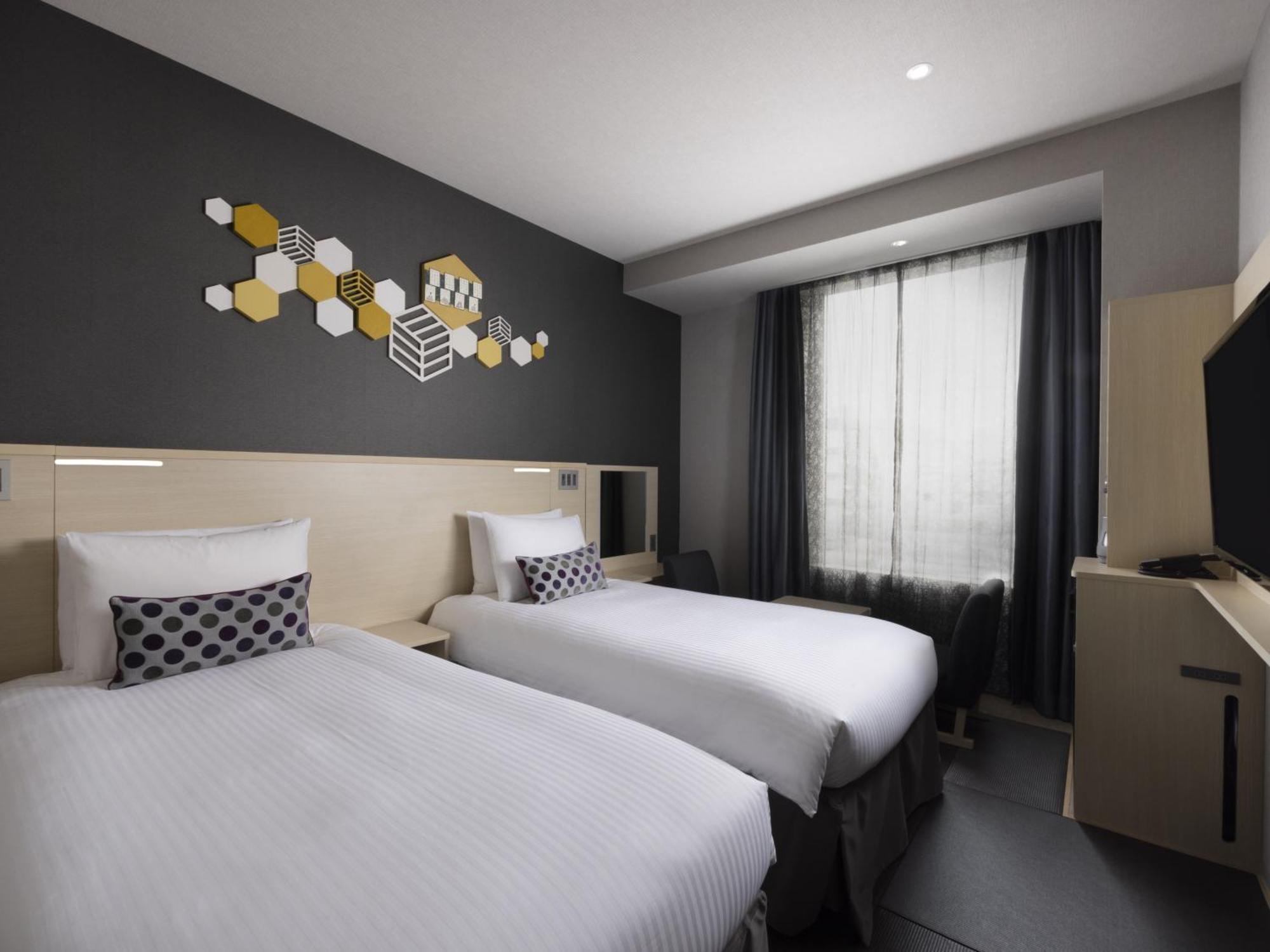 Отель Ibis Styles Tokyo Ginza East Экстерьер фото
