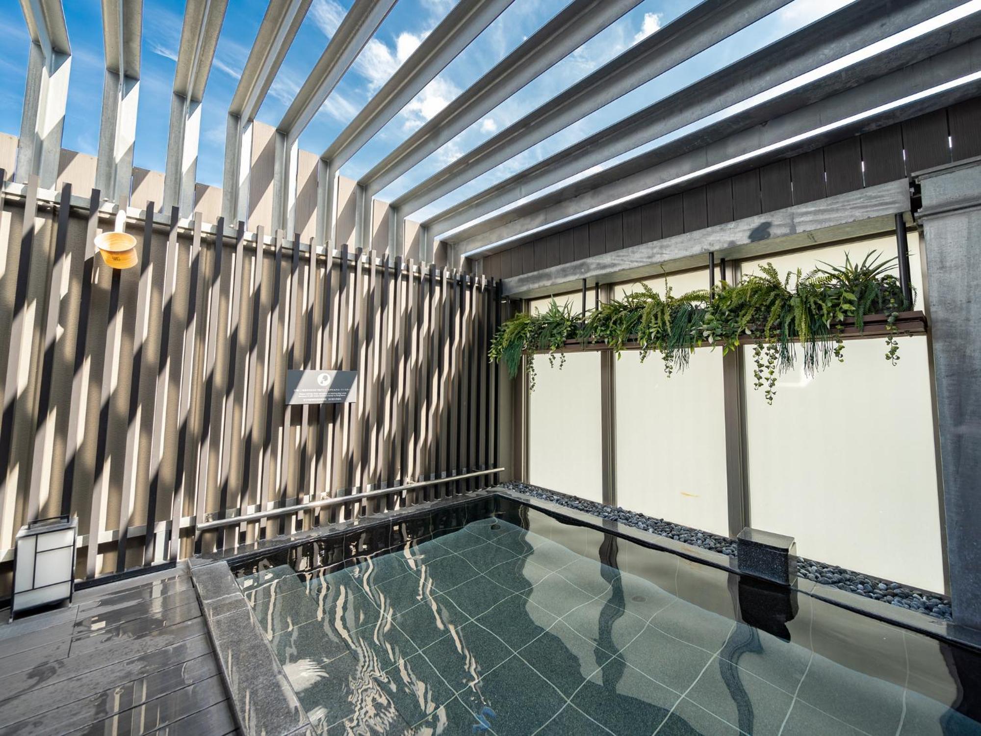 Отель Ibis Styles Tokyo Ginza East Экстерьер фото