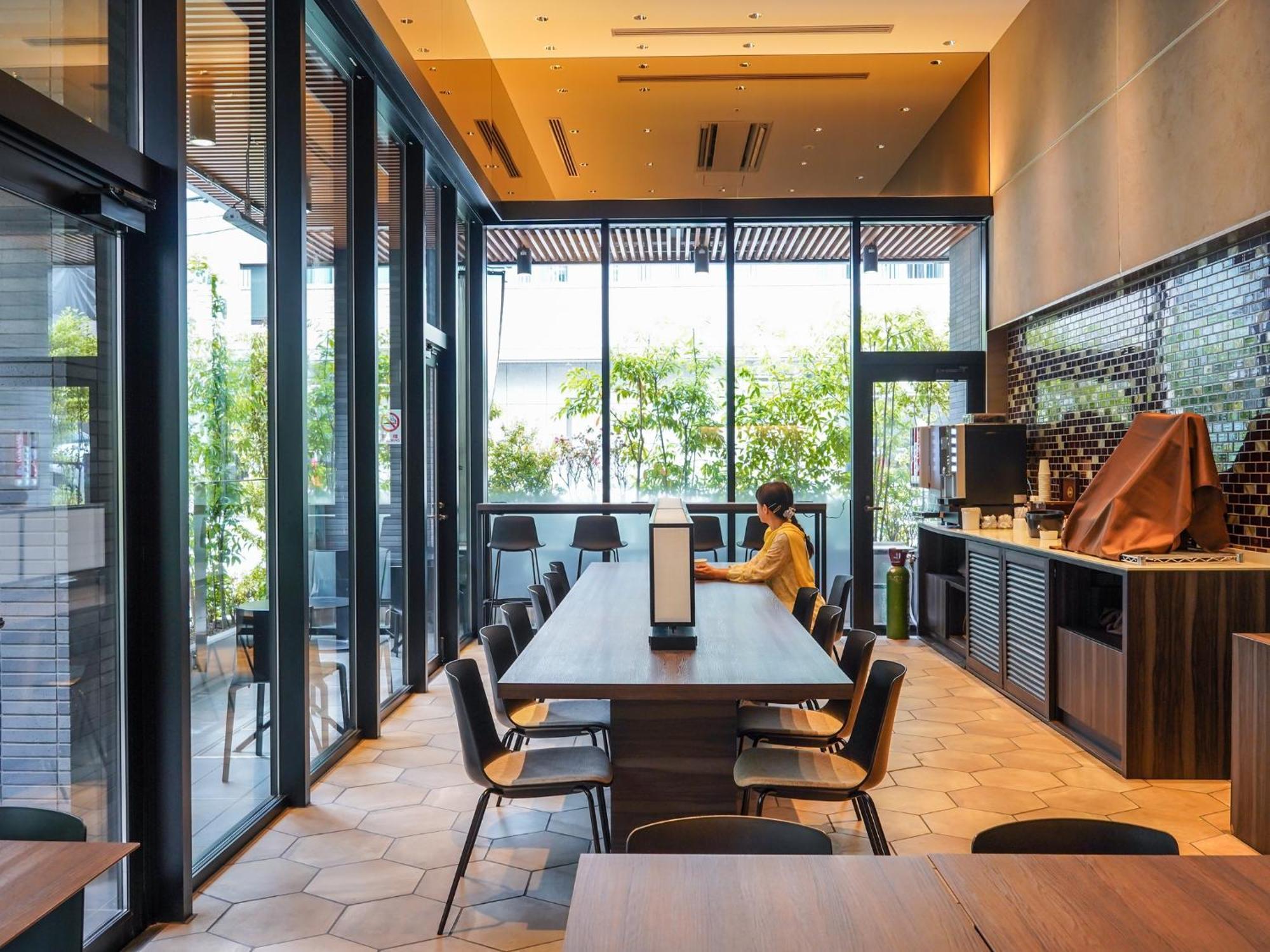Отель Ibis Styles Tokyo Ginza East Экстерьер фото