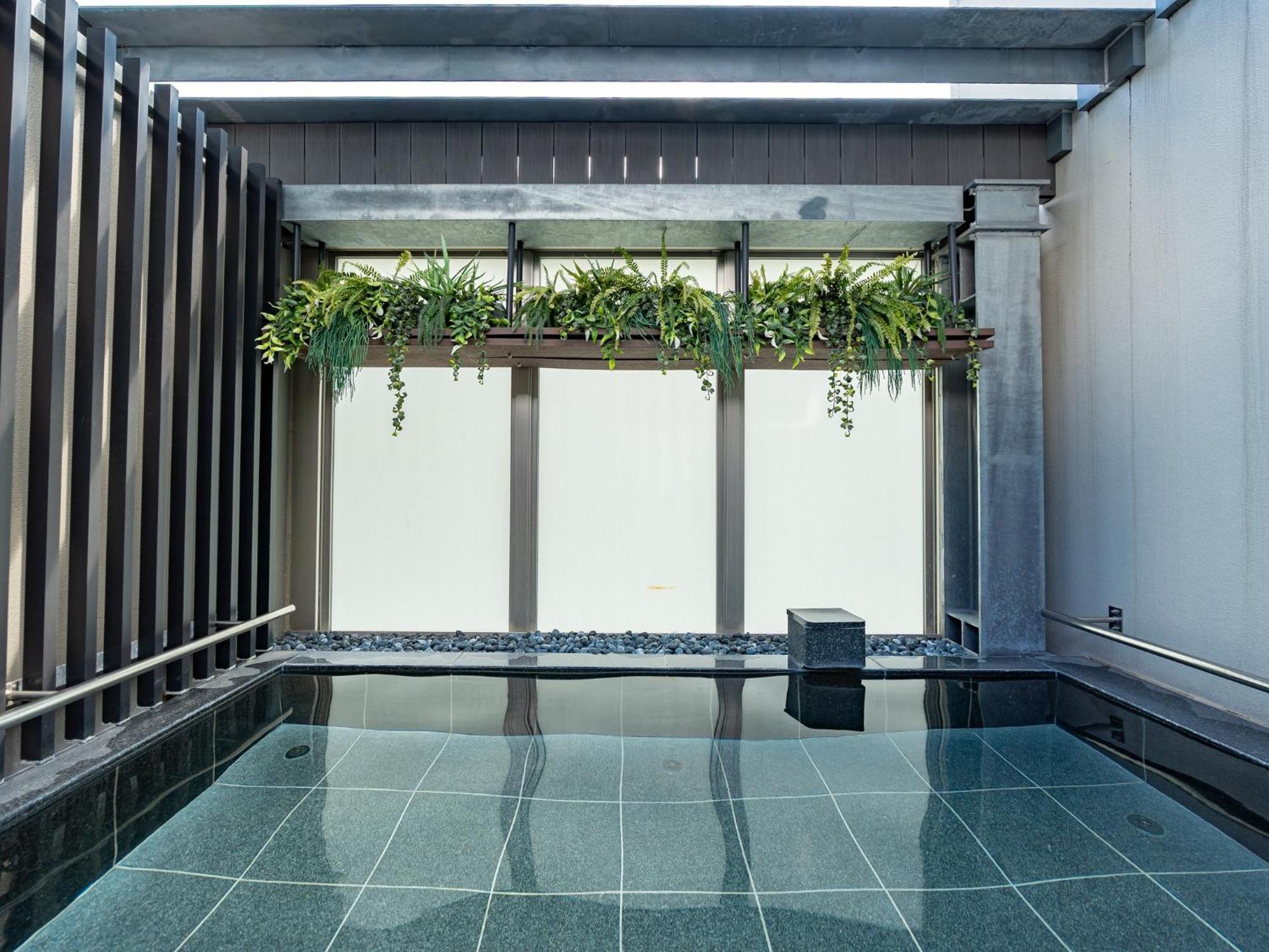 Отель Ibis Styles Tokyo Ginza East Экстерьер фото